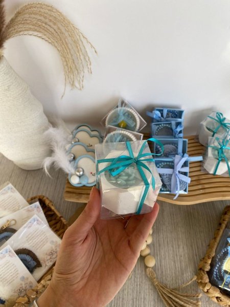 شمع جبس سداسي الشكل